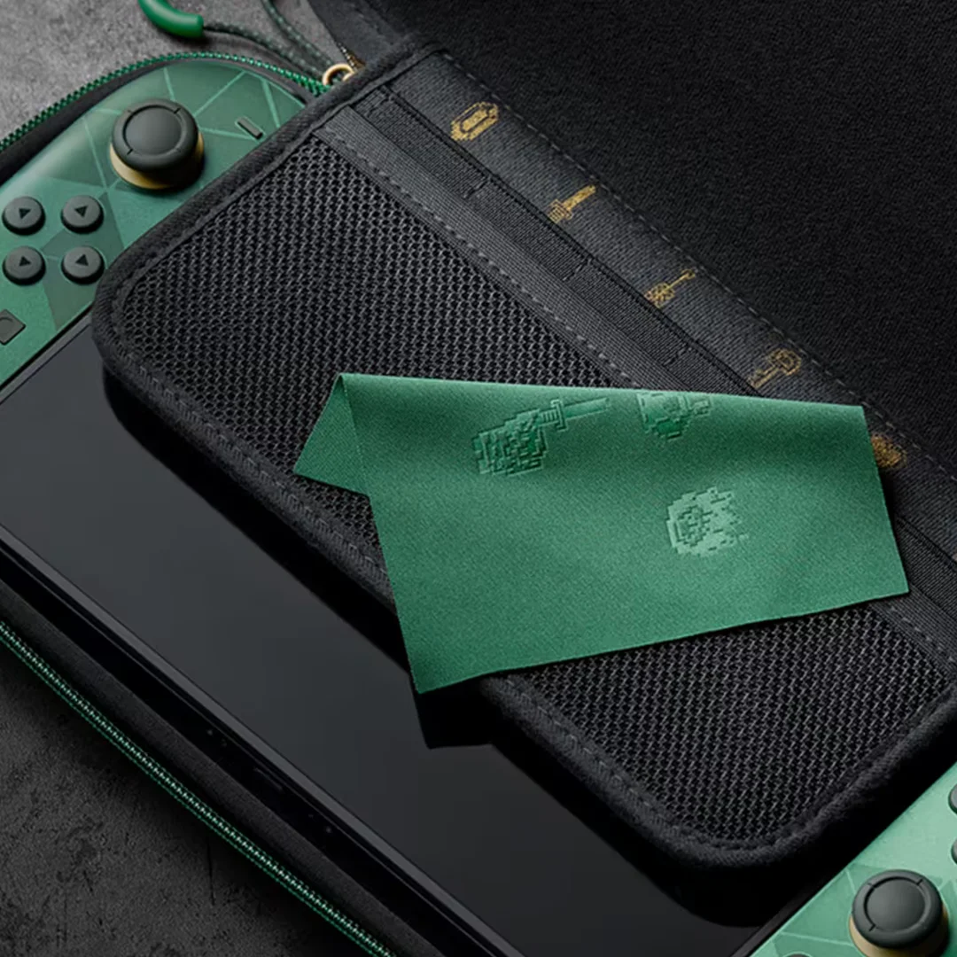 Nintendo Switch 2 Carrying Case & Screen Protector – The Legend of Zelda – 40th Anniversary Edition 2